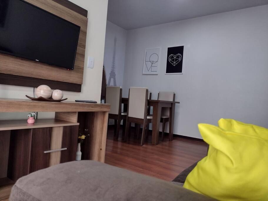 Family Space Curitiba/Vaga De Garagem Gratis Bagian luar foto